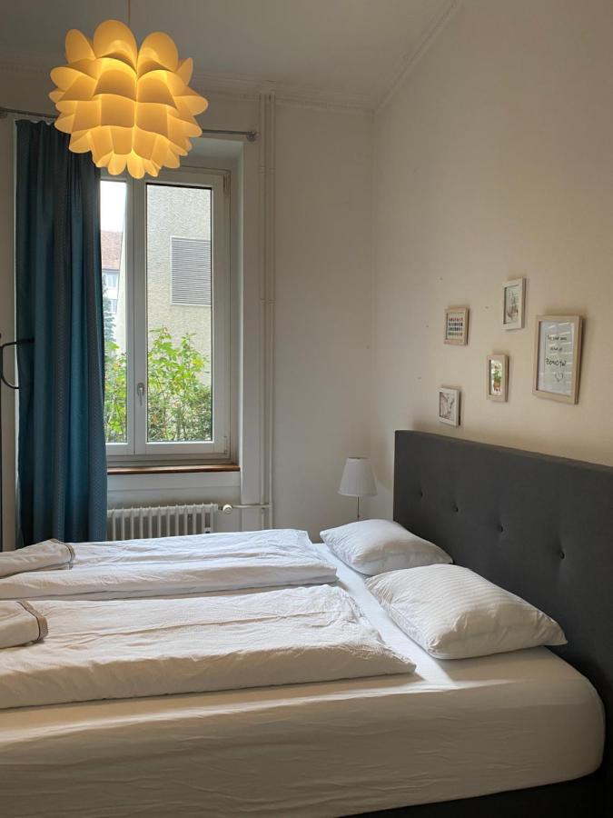 Zuerizimmer Zurich Exterior photo
