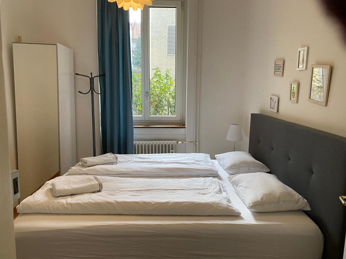 Zuerizimmer Zurich Exterior photo
