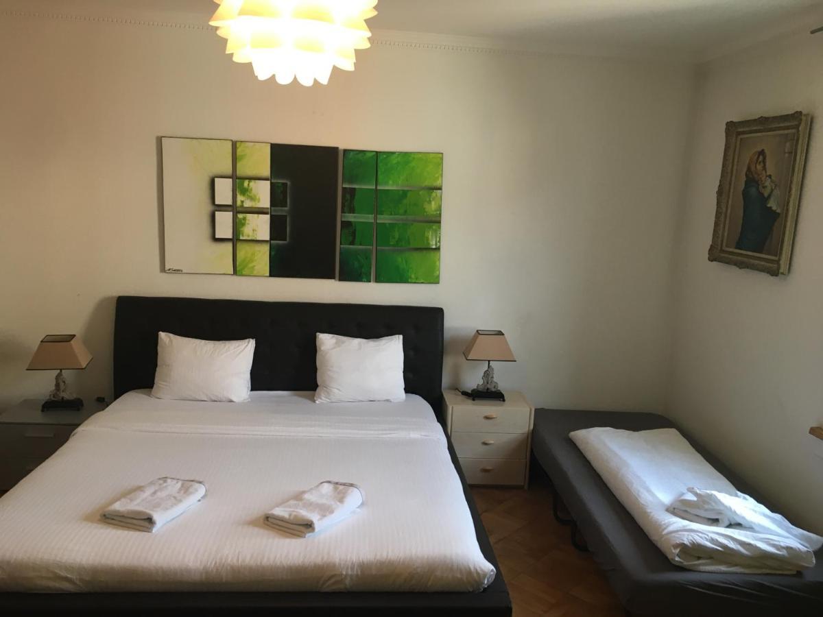 Zuerizimmer Zurich Exterior photo