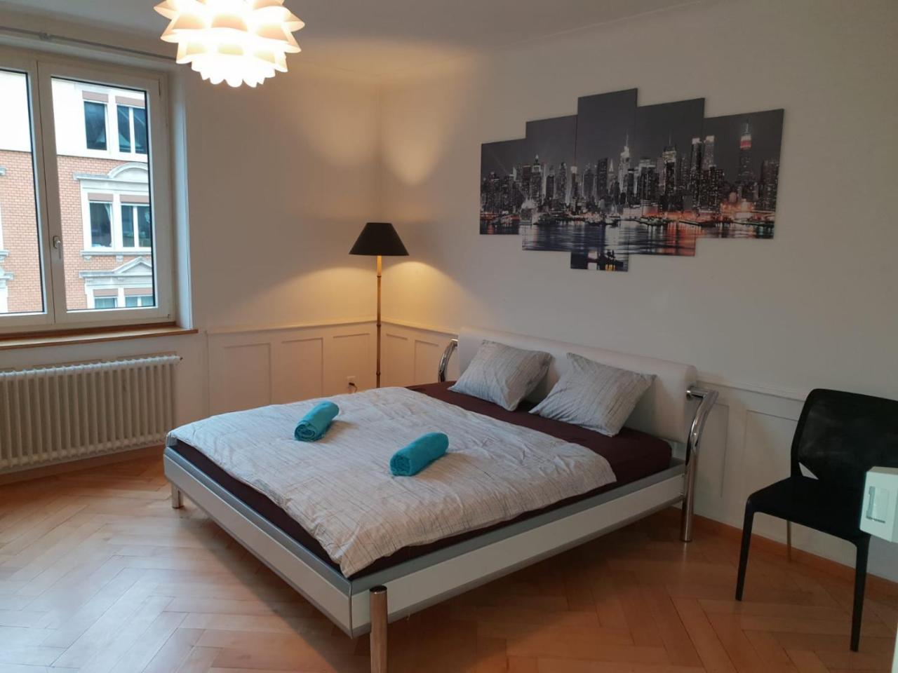 Zuerizimmer Zurich Exterior photo